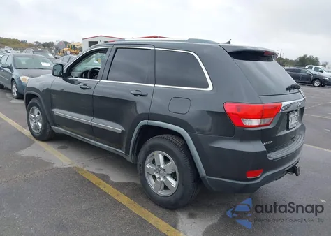 2011 Jeep Grand Cherokee Laredo z USA, uszkodzony, nr VIN 1J4RS4GGXBC615548